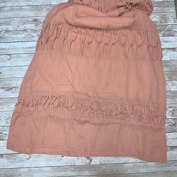 Esley Peach Maxi Dress - Picture 3 of 8